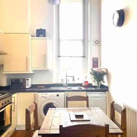 2 Bed Self Contained Apartment רקסהאם מראה חיצוני תמונה